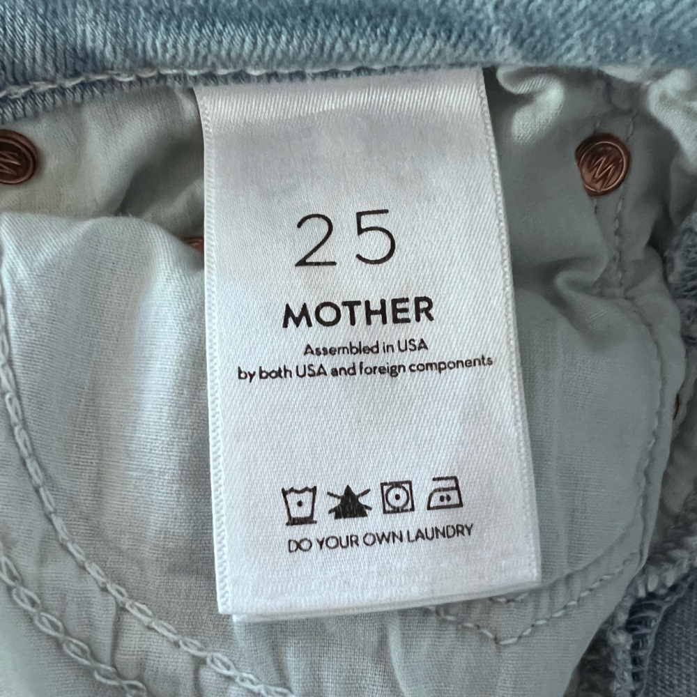 MOTHER Jeans The Weekender Fray Swimming Pool Sunday Size 25 Raw Hem Denim Jeans - Picture 12 of 13